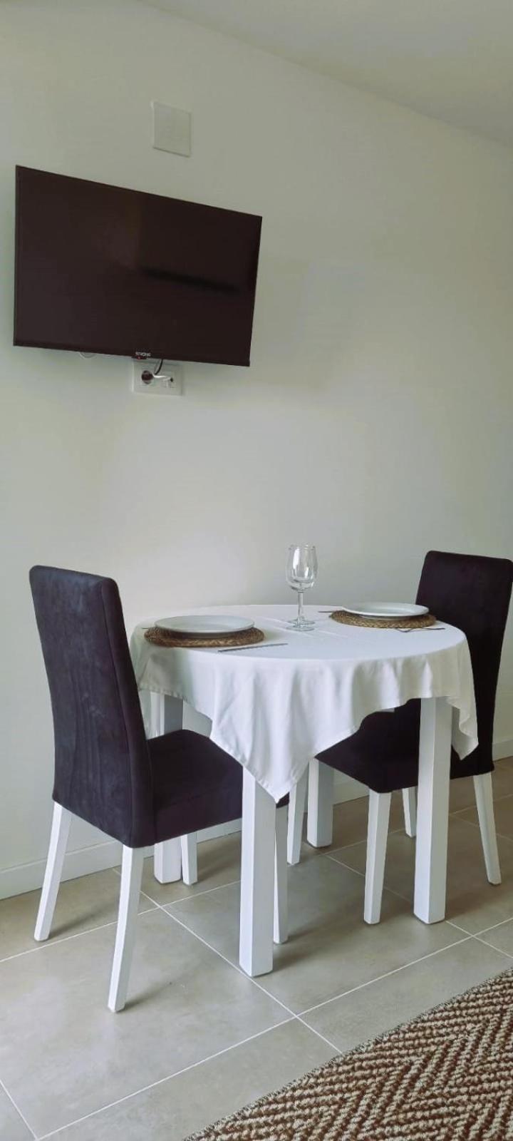 Apartamentos Turisticos Casa Sandra Санксенсо Екстериор снимка